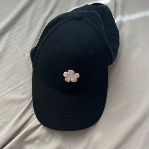 Black hat - with flower